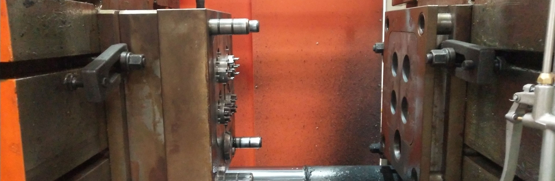 Plieno liejimo įrankiai - liejimo formų gamyba. Gamybos dizainas