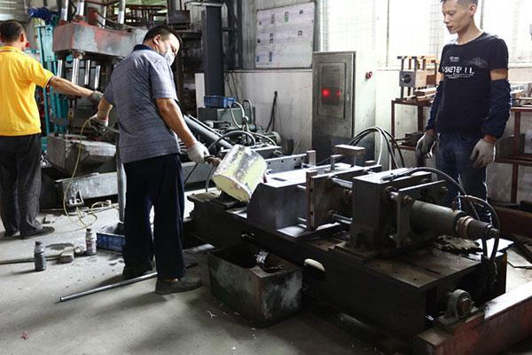 taller de mecanizado de metais