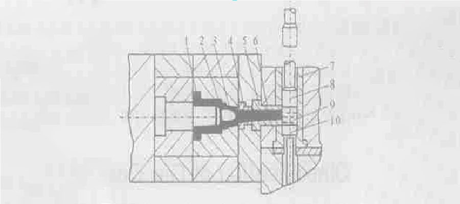 Working mode of vertical cold chamber die casting machine