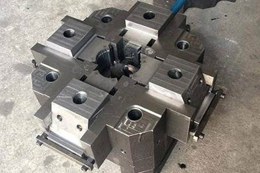 The Problems and Solutions of Internal Defects of Aluminum Alloy Die Castings