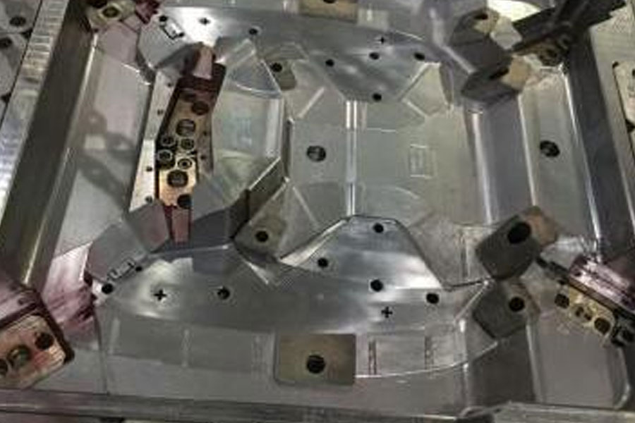 The Design Of Multi-Station Progressive Die